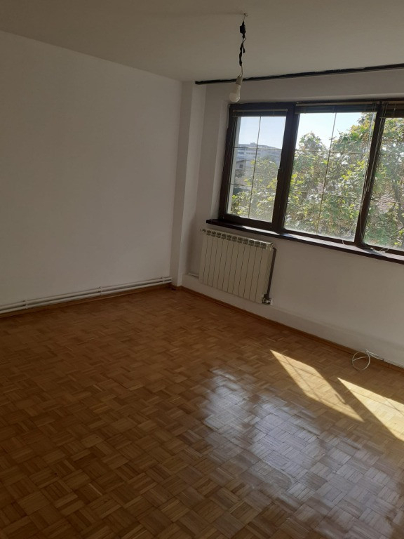 Vanzare apartament 3 camere renovat recent| Dimitrie CantemirMarasesti