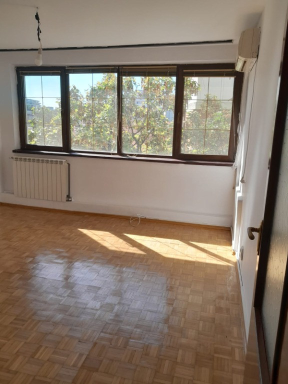 Vanzare apartament 3 camere renovat recent| Dimitrie CantemirMarasesti