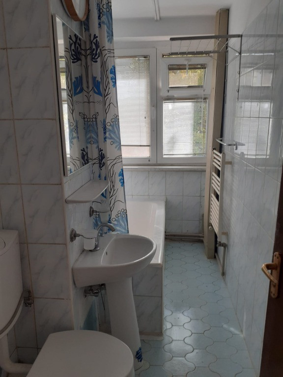 Vanzare apartament 3 camere renovat recent| Dimitrie CantemirMarasesti