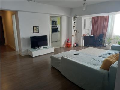 apartament 3 camere, Unirii , Decebal stradal, 92mp, decomandat, amenajat modern lux, centrala proprie, etaj 7. exclusivitate!