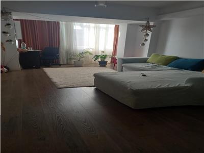 apartament 3 camere, Unirii , Decebal stradal, 92mp, decomandat, amenajat modern lux, centrala proprie, etaj 7. exclusivitate!