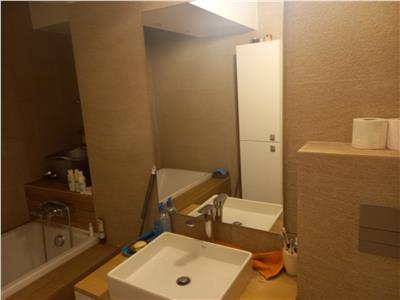 apartament 3 camere, Unirii , Decebal stradal, 92mp, decomandat, amenajat modern lux, centrala proprie, etaj 7. exclusivitate!