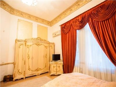 Vanzare apartament exclusivist in vila | Ultracentral  Piata Sfantul Stefan | 265 mp |