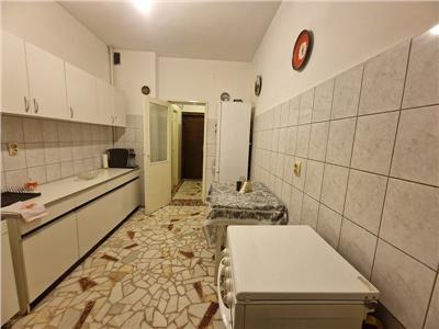 Oferta vanzare apartament 4 camere zona Dorobanti Capitale