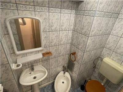 Oferta vanzare apartament 3 camere/ centrala proprie/ Rond Alba Iulia