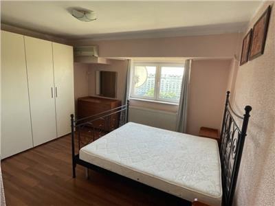 Oferta vanzare apartament 3 camere/ centrala proprie/ Rond Alba Iulia