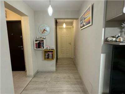 Oferta vanzare apartament 4 camere zona Campia Libertatii // Baba Novac