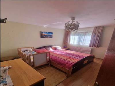 Oferta vanzare apartament 2 camere Drumul Taberei // Favorit