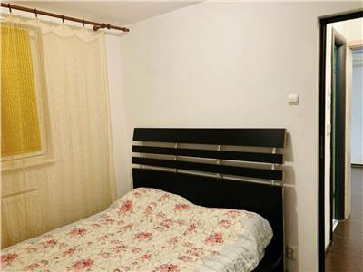 Oferta vanzare apartament 2 camere zona Drumul Taberei // Favorit