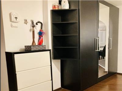 Oferta vanzare apartament 2 camere zona Drumul Taberei // Favorit