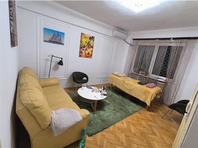 Oferta vanzare apartament 4 camere zona Primaverii// garaj subteran // boxa