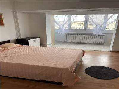 Oferta vanzare 3 camere Decebal // renovat