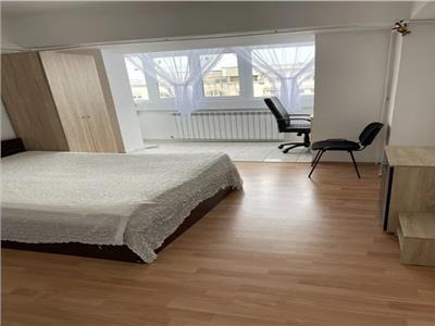 Oferta vanzare 3 camere Decebal // renovat