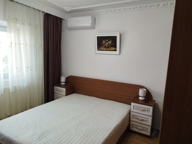 Oferta vanzare apartament 4 camere zona Mall Vitan // Foisorului