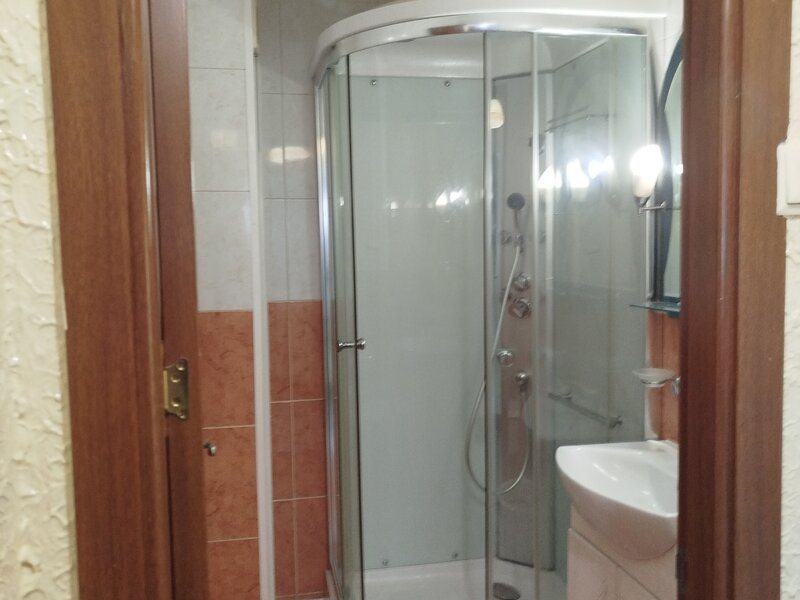 Oferta inchiriere apartament 4 camere zona Mall Vitan // Foisorului