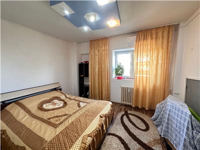 Vanzare Apartament 4 Camere/95 mp/Benzinaria MOL/Piata Muncii