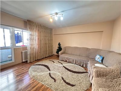 Vanzare Apartament 4 Camere/95 mp/Benzinaria MOL/Piata Muncii