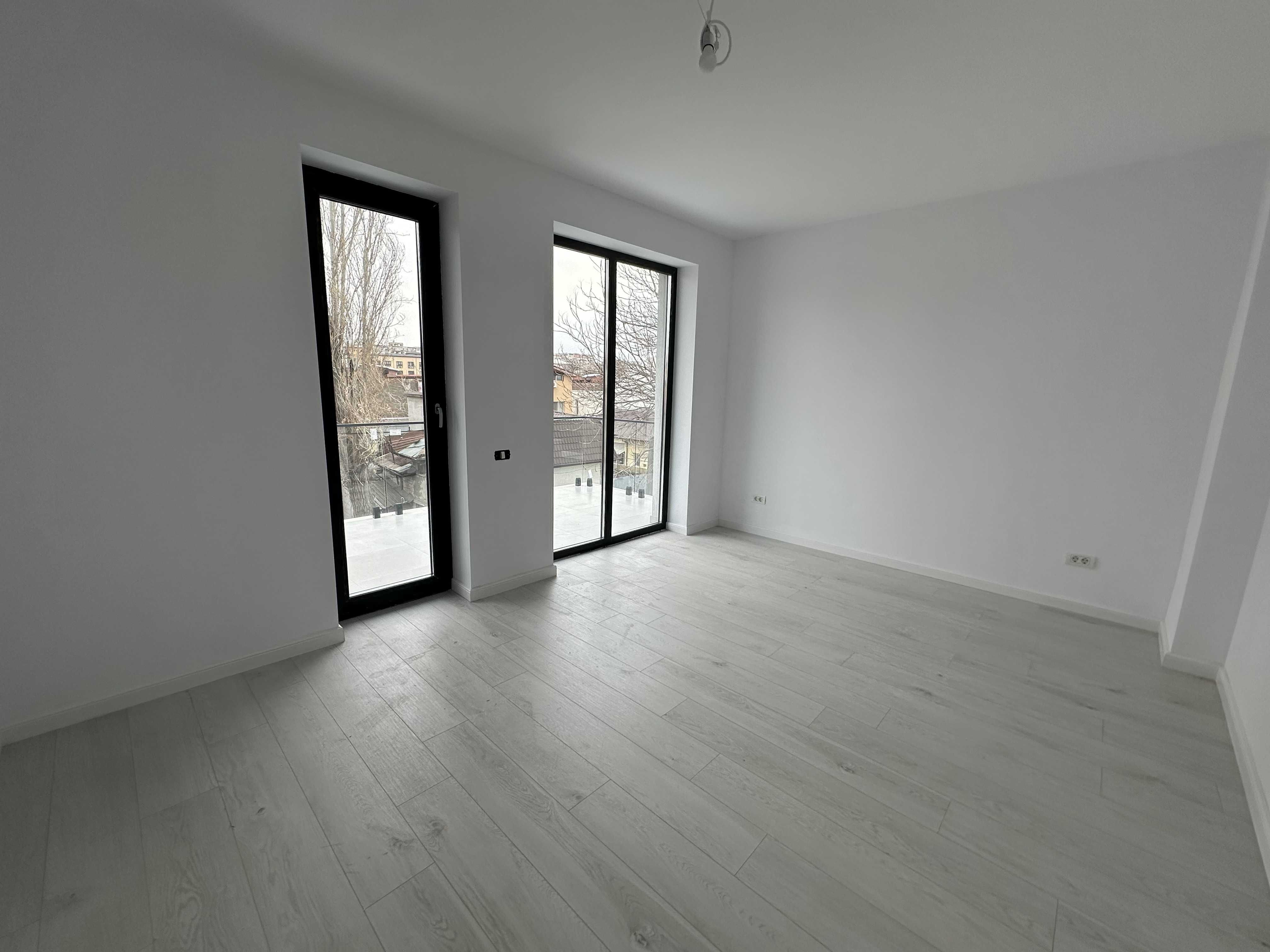 Oferta inchiriere vila IN DUPLEX zona Parcul Circului // Stefan cel Mare