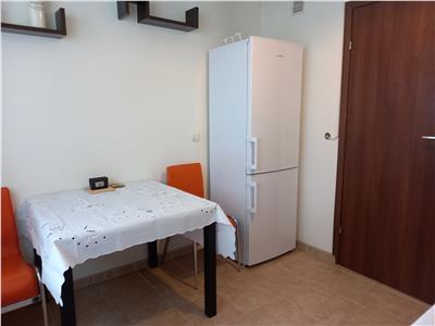 Apartament 3 camere , Titan Metrou, bloc 1979, decomandat, 70mp utili, renovat integral, mobilat si utilat premium, liber,  ofertă rară.