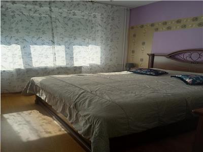 Apartament 3 camere , Titan Metrou, bloc 1979, decomandat, 70mp utili, renovat integral, mobilat si utilat premium, liber,  ofertă rară.