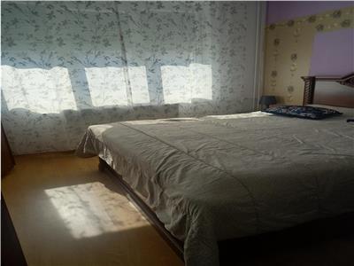 Apartament 3 camere , Titan Metrou, bloc 1979, decomandat, 70mp utili, renovat integral, mobilat si utilat premium, liber,  ofertă rară.