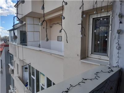 apartament 4 camere | superb| etaj 4/5+m | bloc cu lift | renovat interior  exterior | 95 mp utili | Ferdinand  Foisorul de Foc |