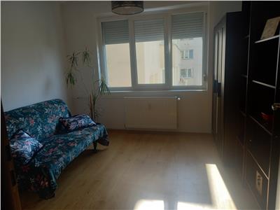 Apartament 3 camere , Titan Metrou, bloc 1979, decomandat, 70mp utili, renovat integral, mobilat si utilat premium, liber,  ofertă rară.