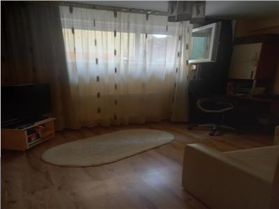 Vanzare apartament 3 camere, Titan Trapezului, bloc 2010, Parter, decomandat, 74mp, centrala proprie,  mobilat si utilat complet