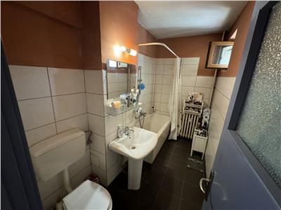 Oferta vanzare apartament 2 camere zona Campia Libertatii // Baba Novac