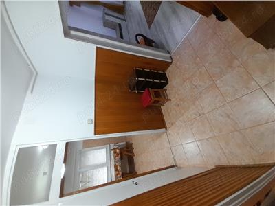 Apartament 2 camere, Calea Vacaresti stradal, bl 1986, decomandat, et 5/8, la 5 min pietonal de metriou Timpuri Noi