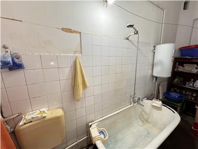 Vanzare casa 5 camere | Piata Alba Iulia  Popa Nan | teren 232 mp proprietate | singur curte |