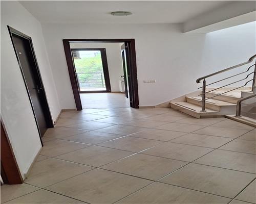 Oferta Inchiriere vila in zona Damaroaia // Bucurestii Noi