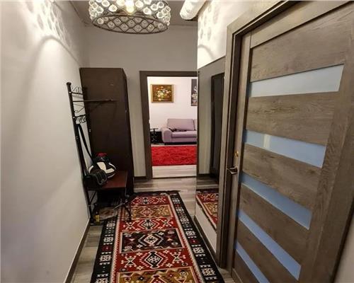 Vanzare imobil compus din apartament 2 camere+garsoniera| FloreascaCompozitori