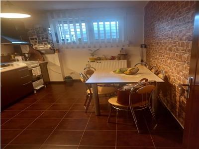 Vanzare apartament 3 camere, Titan Trapezului, bloc 2010, Parter, decomandat, 74mp utili, centrala proprie,  mobilat si utilat complet