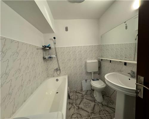 Inchiriere apartament 3 camere | stradal Bd Unirii  Piata Alba Iulia | bucatarie mobilata si utilata | etaj 3 |