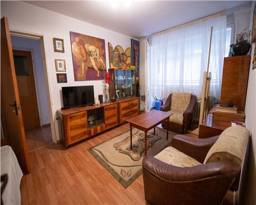 vanzare apartament 2 camere Dristor, 52mp, etaj 7/10, decent amenajat,