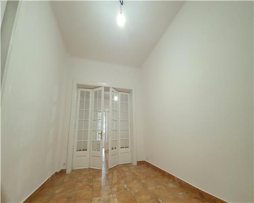 Apartament 4 camere Ultracentral | renovat complet 2020 | boxa la subsol | Romana Ambasada Marii Britanii |