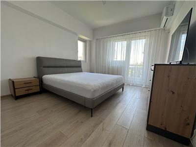 vanzare apartament 2 camere, bd unirii stradal, intrare stradala, vedere exclusiv la bulevard, etaj 4, dec, ultrafinisat, 70mp utili Bucuresti