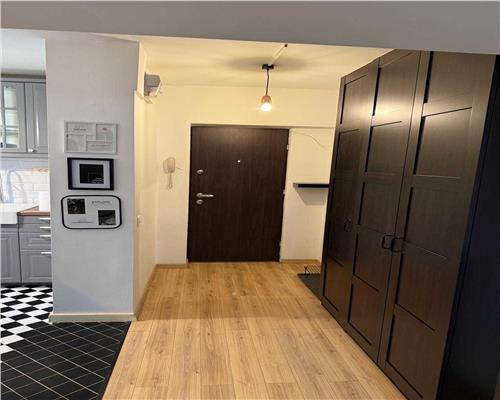 Oferta vanzare apartament 3 camere /mobilat utilat nou/ Calea Vitan// Mihai Bravu